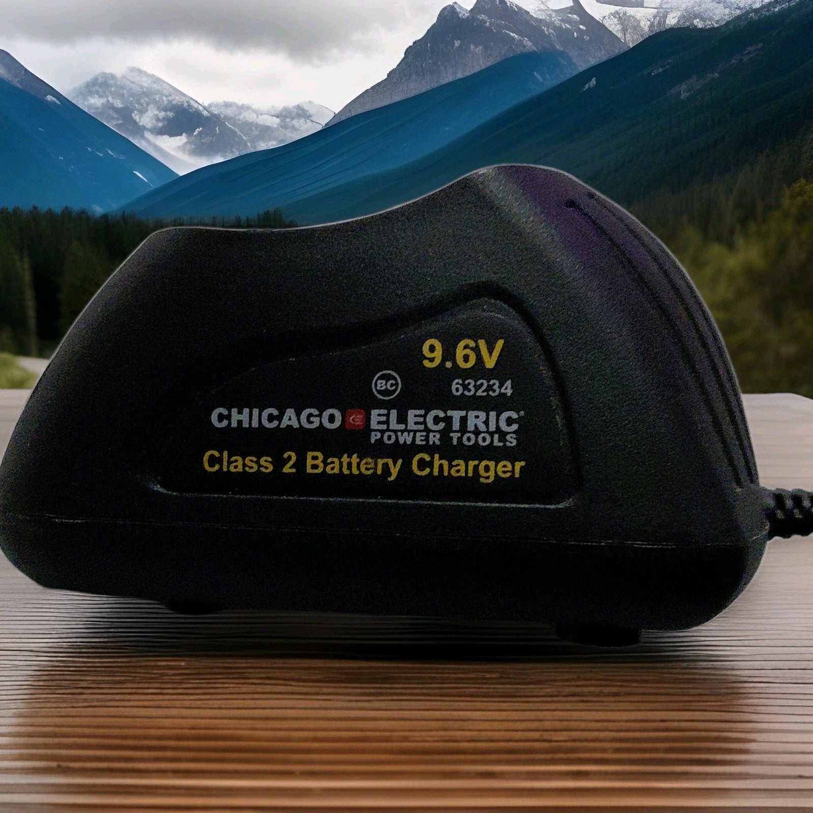 Chicago Electric 9.6V Battery Charger Model 63234 for NiMH Batteries Black