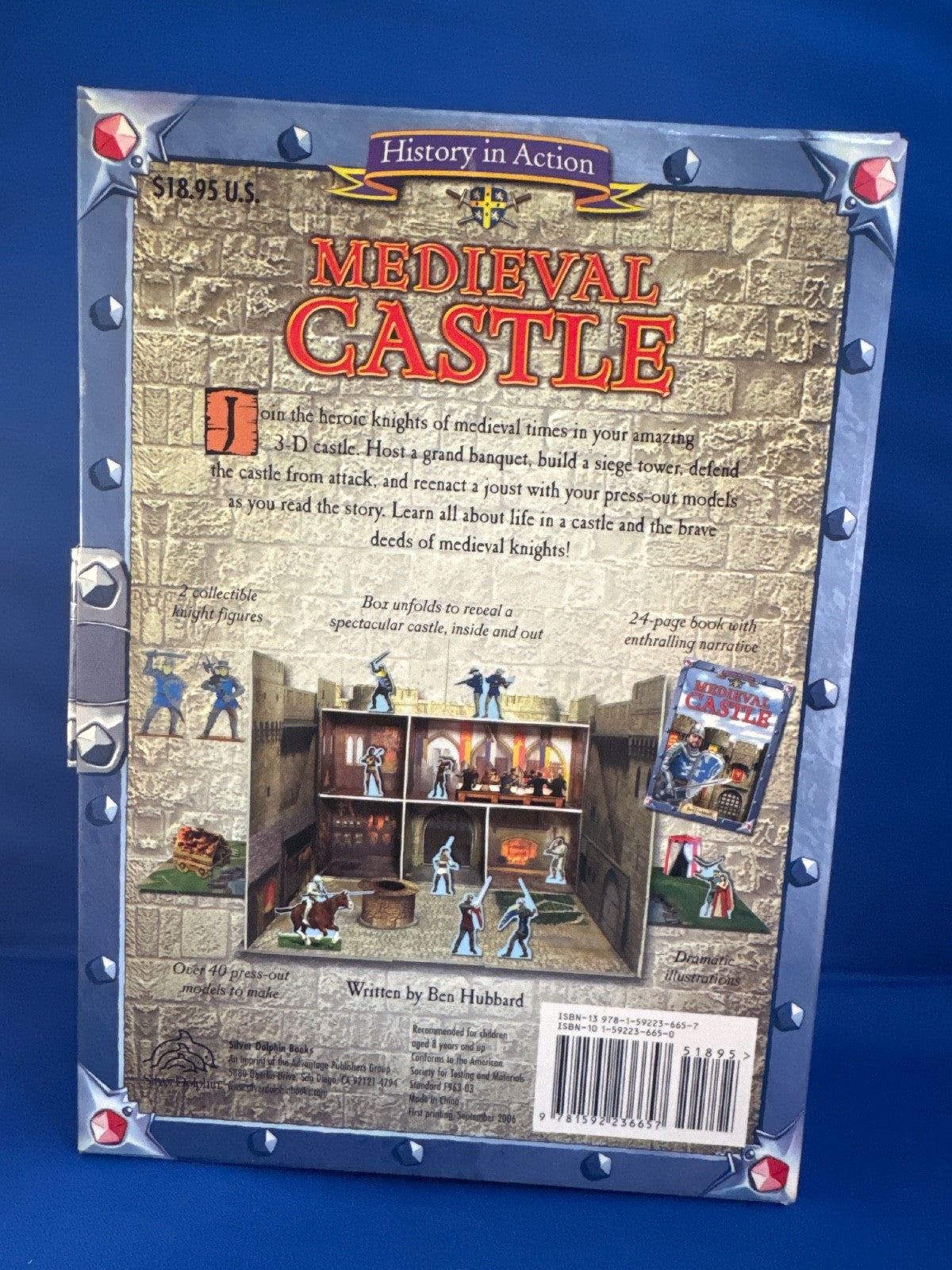 medieval fold-out castle, 2 collectible night figures, press out models, Book